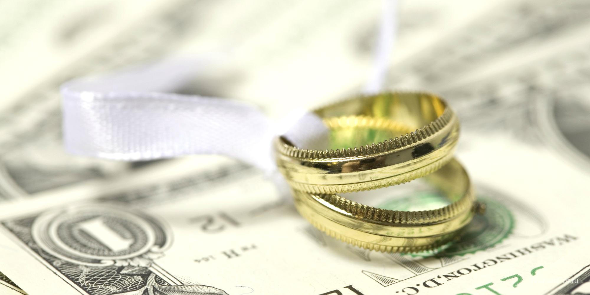 Сколько дарят на свадьбу денег в 2020 году